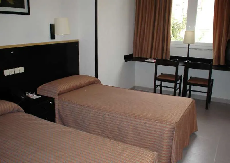 Otel Htop Bcn City #Htopenjoy Barselona